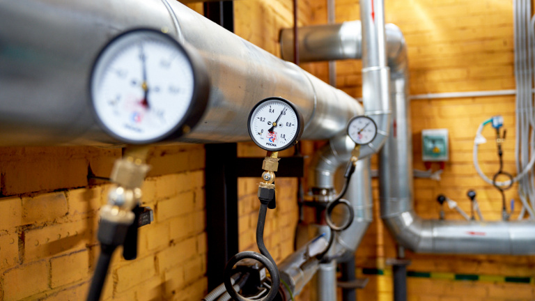 В 229 петербургских домах обновили системы теплоснабжения