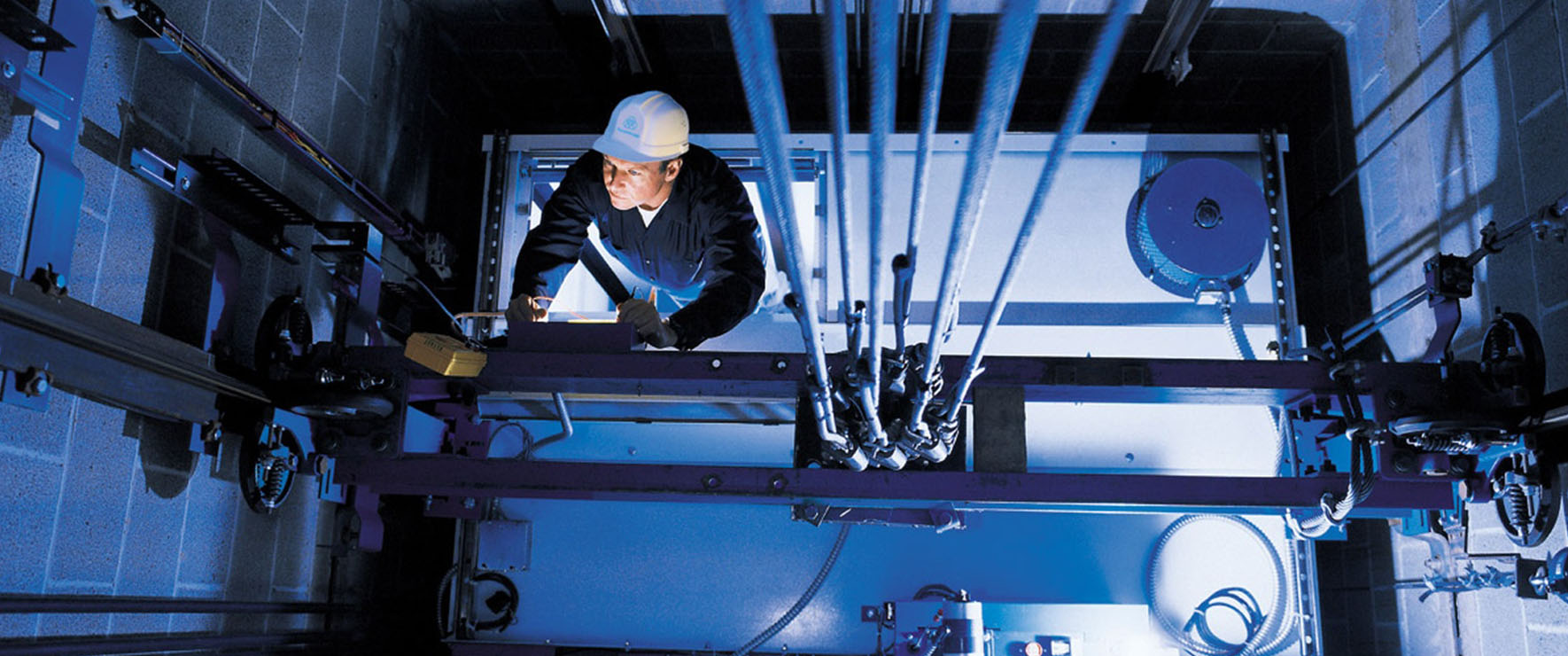 Совфед одобрил закон о госконтроле за эксплуатацией лифтов