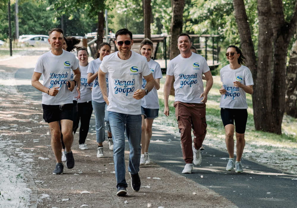 Юристы COSMOSERVICE поддержали благотворительный забег Legal Run 2023