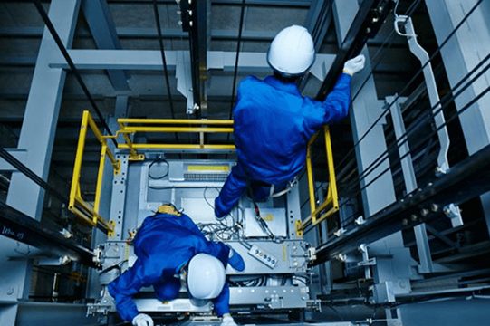 Законопроект о контроле за лифтами готовится ко второму чтению